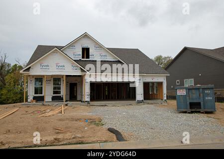 McCordsville, Indiana, USA – 22. September 2024: Ein Bauboom führt zu Neubauten in den Vororten im mittleren westen. Indiana. Stockfoto