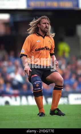 Leicester City gegen Wolverhampton Wanderers in der Filbert Street 1-0 2/9/95 John de Wolf trägt Kniestütze Stockfoto