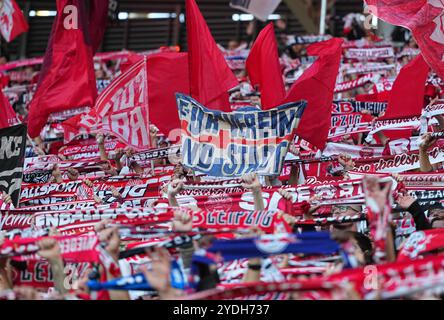 Leipzig, Deutschland. 26. Oktober 2024. Leipzig Fans während des 1. Bundesliga-Spiel 8 Spiel zwischen RB Leipzig und Freiburg in der Red Bull Arena, Leipzig. Quelle: Ulrik Pedersen/Alamy Stockfoto