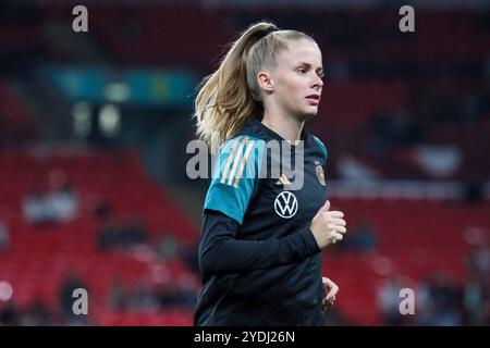 London, England 25. Oktober 2024: Testspiel Fußball-Frauen-Nationalmannschaft - 2024 - England vs. Deutschland im Bild: Vivien Endemann (Deutschland) Stockfoto