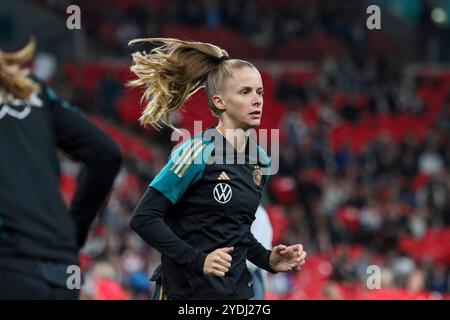 London, England 25. Oktober 2024: Testspiel Fußball-Frauen-Nationalmannschaft - 2024 - England vs. Deutschland im Bild: Vivien Endemann (Deutschland) Stockfoto