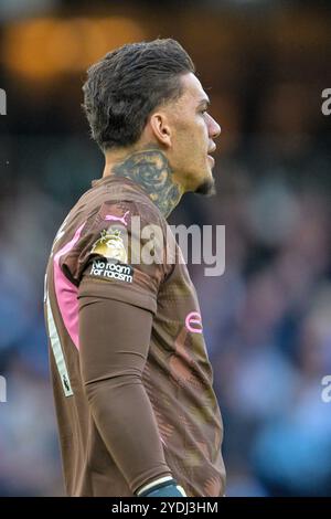 Etihad Stadium, Manchester, Großbritannien. Oktober 2024. Premier League Football, Manchester City gegen Southampton; Ederson von Manchester City Credit: Action Plus Sports/Alamy Live News Stockfoto