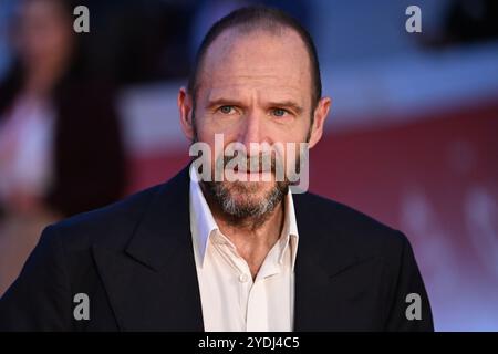 Roma, Latium. Oktober 2024. Ralph Fiennes während des 19. Rom Film Festivals im Auditorium Parco Della Musica am 26. Oktober 2024 in Rom, Italien Credit: massimo insabato/Alamy Live News Stockfoto