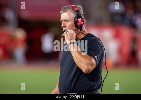 26. Oktober 2024: Kyle Whittingham, Cheftrainer der Utah Utes, während eines Spiels zwischen den Utah Utes und den Houston Cougars in Houston, Texas. Trask Smith/CSM Stockfoto