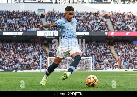 Manchester, Großbritannien. Oktober 2024. Savinho von Manchester City mit dem Ball während des Premier League-Spiels Manchester City gegen Southampton im Etihad Stadium, Manchester, Vereinigtes Königreich, 26. Oktober 2024 (Foto: Mark Cosgrove/News Images) in Manchester, Vereinigtes Königreich am 26. Oktober 2024. (Foto: Mark Cosgrove/News Images/SIPA USA) Credit: SIPA USA/Alamy Live News Stockfoto