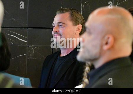 Philadelphia, Usa. Oktober 2024. Philadelphias Bürgermeisterin Cherelle Parker und Dawn Chavous veranstalten am 26. Oktober 2024 ein GOTV-Event mit Robert de Niro, Leonardo DiCaprio, Kerry Washington, in Philadelphia, Pennsylvania (Bastiaan Slabbers/ Credit: SIPA USA/Alamy Live News) Stockfoto