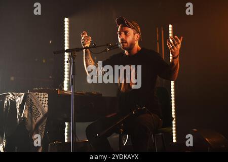 UK. Oktober 2024. LONDON, ENGLAND - 26. OKTOBER: Ian Lynch von „Lankum“ trat am 26. Oktober 2024 in London auf. CAP/MAR © MAR/Capital Pictures Credit: Capital Pictures/Alamy Live News Stockfoto