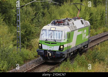 Siemens Vectron, VR-Klasse SR 3, ist die neueste Elektrolokomotive der finnischen VR Group. Nr. 3308 in Salo, Finnland. September 2021 Stockfoto