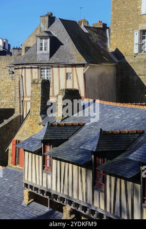 Ehemaliges Waschhaus Lavoirs de la Garenne am Fluss Le Marle, mittelalterliche Stadtmauer, Remparts, Altstadt von Vannes, Breton Gwened, Departement Morbihan, r Stockfoto