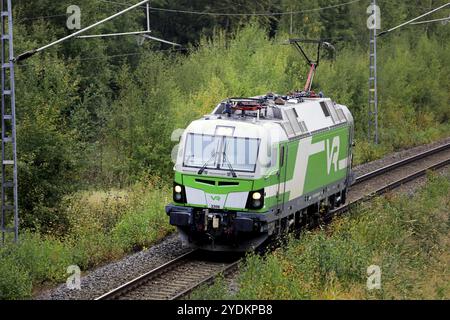 Siemens Vectron, VR-Klasse SR 3, ist die neueste Elektrolokomotive der finnischen VR Group. Nr. 3308 in Salo, Finnland. September 2021 Stockfoto