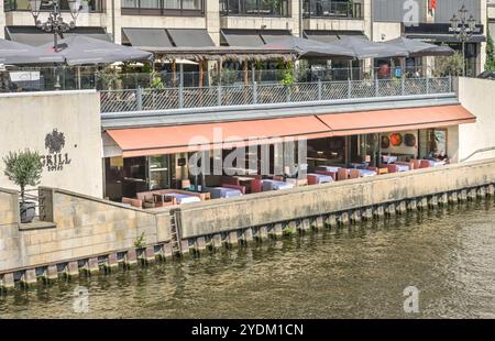 Grill Royal Restaurant, Friedrichstraße, Spree, Mitte, Berlin, Deutschland *** Grill Royal Restaurant, Friedrichstraße, Spree, Mitte, Berlin, Deutschland Stockfoto