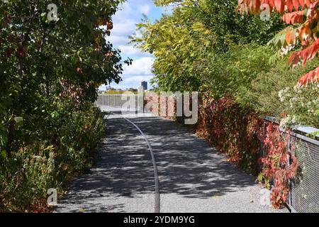 New York City High Line Park 34th Street 12th Avenue Ausgangspunkt bei der Hudson Yards Entwicklung Stockfoto