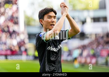 Utrecht, Niederlande. Oktober 2024. Utrecht – in der zehnten Runde der Eredivisie Saison 2024/2025. Das Spiel findet am 27. Oktober 2024 im Stadion Galgenwaard in Utrecht statt. Credit: Box to Box Pictures/Alamy Live News Stockfoto
