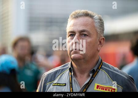 Mexiko-Stadt, Vereinigte Staaten. Oktober 2024. Mario Isola (Pirelli Motorsportchef), MEX, Formel 1 Weltmeisterschaft, Grand Prix von Mexiko City, Autodromo Hermanos Rodriguez, Qualifying, 26.10.2024 Foto: Eibner-Pressefoto/Michael Memmler Credit: dpa/Alamy Live News Stockfoto