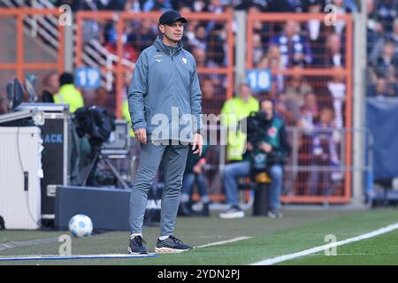 Bochum, Deutschland. Oktober 2024. Fußball 1. Bundesliga 8. Spieltag VfL Bochum - FC Bayern München am 27.10.2024 im Vonovia Ruhrstadion Bochum Markus Feldhoff ( Co-Trainer Bochum ) DFL-Vorschriften verbieten jede Verwendung von Fotografien als Bildsequenzen und/oder Quasi-Video. Foto: Revierfoto Credit: ddp Media GmbH/Alamy Live News Stockfoto