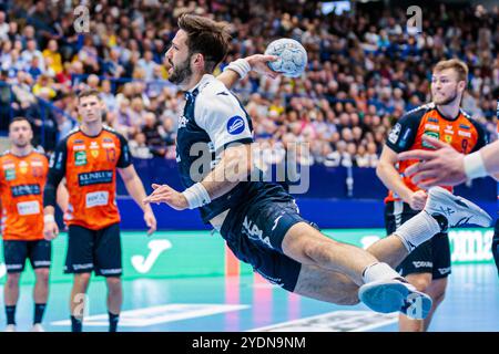 Tim Suton (TBV Lemgo Lippe, #23) im Torwurf GER, TBV Lemgo Lippe vs. Rhein-Neckar Loewen, Handball, 1. Bundesliga, 8. Spieltag, Spielzeit 2024/2025, 27.10.2024 Foto: Eibner-Pressefoto/Jan Rollinger Stockfoto