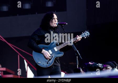 Reggio Emilia, Italien. März 2024. Ben Phillips von The Pretty Reckless tritt am 25. Mai 2024 in der RCF Arena Campovolo in Reggio Emilia auf. (Foto: Roberto Finizio/NurPhoto) Credit: NurPhoto SRL/Alamy Live News Stockfoto