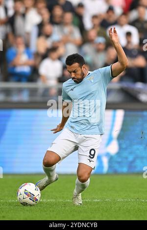 Stadio Olimpico, Rom, Italien. Oktober 2024. Serie A Fußball, Lazio gegen Genua; Pedro von SS Lazio Credit: Action Plus Sports/Alamy Live News Stockfoto