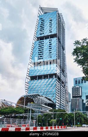 Singapur - 16. August 2024: South Beach Towers. Entworfen von Foster, gemischte Nutzung, bestehend aus Büroflächen, Residenzen, Hotel Stockfoto