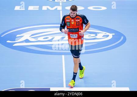 Lemgo, Deutschland. Oktober 2024. Sebastian Heymann (Rhein-Neckar Loewen, #13) ist enttaeuscht/unzufrieden GER, TBV Lemgo Lippe vs. Rhein-Neckar Loewen, Handball, 1. Bundesliga, 8. Spieltag, Spielzeit 2024/2025, 27.10.2024 Foto: Eibner-Pressefoto/Jan Rollinger Credit: dpa/Alamy Live News Stockfoto