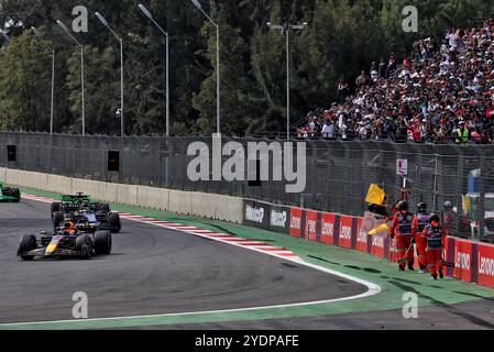 Mexiko-Stadt, Mexiko. Oktober 2024. Sergio Perez (MEX) Red Bull Racing RB20. 27.10.2024. Formel-1-Weltmeisterschaft, Rd 20, Großer Preis Von Mexiko, Mexiko-Stadt, Mexiko, Wettkampftag. Das Foto sollte lauten: XPB/Alamy Live News. Stockfoto