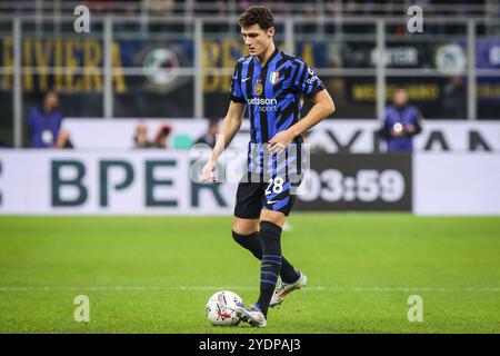 Mailand, Italie. Oktober 2024. Benjamin PAVARD von Inter Mailand während des italienischen Meisterschaftsspiels Serie A zwischen FC Internazionale und Juventus FC am 27. Oktober 2024 im Giuseppe-Meazza-Stadion (San Siro Stadion) in Mailand, Italien - Foto Matthieu Mirville (F Bertani)/DPPI Credit: DPPI Media/Alamy Live News Stockfoto