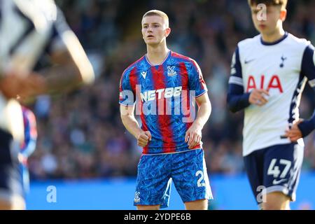 London, Großbritannien. Oktober 2024. Adam Wharton von Crystal Palace während des Spiels Crystal Palace FC gegen Tottenham Hotspur FC English Premier League im Selhurst Park, London, England, Vereinigtes Königreich am 27. Oktober 2024 Credit: Every Second Media/Alamy Live News Stockfoto