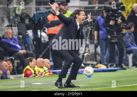 Mailand, Italie. Oktober 2024. Simone INZAGHI von Inter Mailand während des italienischen Meisterschaftsspiels Serie A zwischen FC Internazionale und Juventus FC am 27. Oktober 2024 im Giuseppe-Meazza-Stadion (San Siro Stadion) in Mailand, Italien - Foto Matthieu Mirville (F Bertani)/DPPI Credit: DPPI Media/Alamy Live News Stockfoto