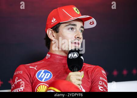 Mexiko-Stadt, Mexiko. Oktober 2024. LECLERC Charles (mco), Scuderia Ferrari SF-24, Portrait-Pressekonferenz während der Formel 1 Gran Premio de la Ciudad de Mexico 2024, 20. Runde der Formel-1-Weltmeisterschaft 2024 vom 25. Bis 27. Oktober 2024 auf dem Autodromo Hermanos Rodriguez in Mexiko-Stadt, Mexiko - Foto Eric Alonso/DPPI Credit: DPPI Media/Alamy Live News Stockfoto