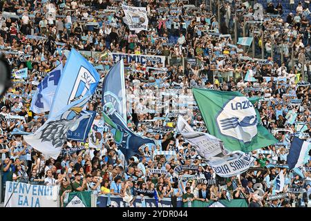 Roma, Italien. Oktober 2024. Stadio Olimpico, Roma, Italien - Lazios Anhänger während der Serie A EniLive Football Match, Lazio vs Genua, 27. Oktober 2024 (Foto: Roberto Ramaccia/SIPA USA) Credit: SIPA USA/Alamy Live News Stockfoto