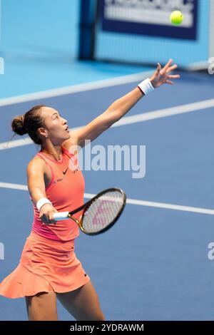 Qinwen Zheng (CHN), 27. OKTOBER 2024 - Tennis : Singles Final Match im Ariake Colosseum während des TORAY PAN PACIFIC OPEN TENNIS 2024 in Tokio, Japan. (Foto: SportsPressJP/AFLO) Stockfoto