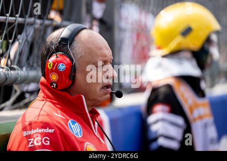 Mexiko-Stadt, Vereinigte Staaten. Oktober 2024. Frederic Vasseur (Scuderia Ferrari HP, Teamchef) in der Startaufstellung, MEX, Formel 1 Weltmeisterschaft, Grand Prix von Mexiko City, Autodromo Hermanos Rodriguez, Rennen, 27.10.2024 Foto: Eibner-Pressefoto/Michael Memmler Credit: dpa/Alamy Live News Stockfoto