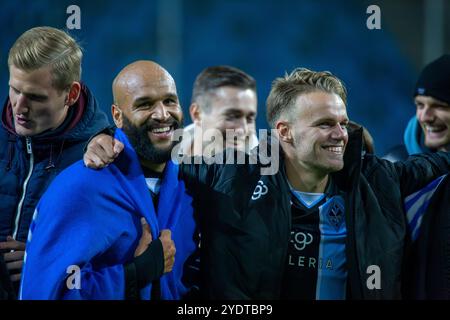 Fußball 3. Liga, Saison 2024/25, 12. Spieltag: Waldhof Mannheim gegen SV Wehen-Wiesbaden. Bild: Die beiden Torschützen Terrence Boyd und Nicklas Shipn Stockfoto