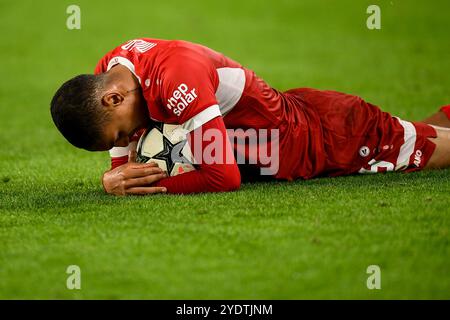 Jamie Leweling vom VfB Stuttgart reagiert beim Spiel der UEFA Champions League 2024/25 Phase MD3 zwischen Juventus FC und VfB Stuttgart in Juven Stockfoto