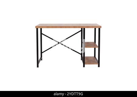 Moderner Industriedesschreibtisch mit Regalen – robuster Metallrahmen, Holzplatte und Stauraum für Heimbüros, Arbeitszimmer oder Arbeitsbereiche Stockfoto
