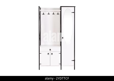 Moderner Holzschrank mit Spiegel und Haken - stilvolle Aufbewahrungslösung für Schlafzimmer und Eingänge Stockfoto