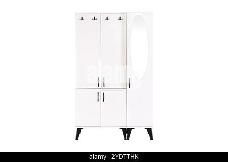 Moderner Holzschrank mit Spiegel und Haken - stilvolle Aufbewahrungslösung für Schlafzimmer und Eingänge Stockfoto