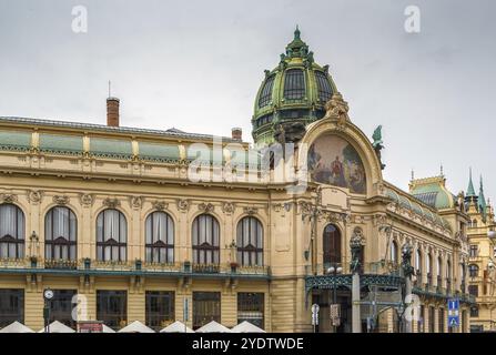 Das Gemeindehaus ist ein städtisches Gebäude im Jugendstilstil, Prag, Tschechische republik Stockfoto