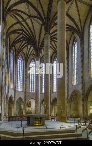 Die Kirche der Jakobiner ist eine entweihte römisch-katholische Kirche in Toulouse, Frankreich. Innenraum Stockfoto