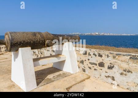 Blick auf Goree Island, UNESCO-Weltkulturerbe, direkt vor der Küste, aber als Teil von Dakar, Senegal, Westafrika, Afrika Stockfoto