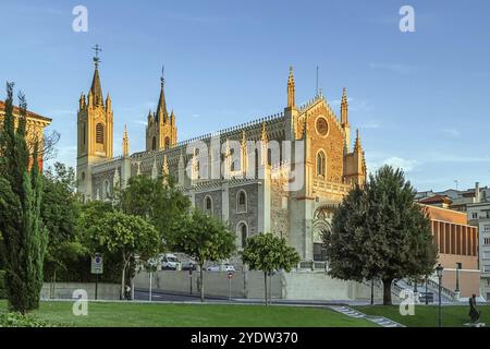 San Jeronimo el Real (St. Jerome Royal Church) ist eine römisch-katholische Kirche aus dem frühen 16. Jahrhundert im Zentrum von Madrid, Spanien Stockfoto