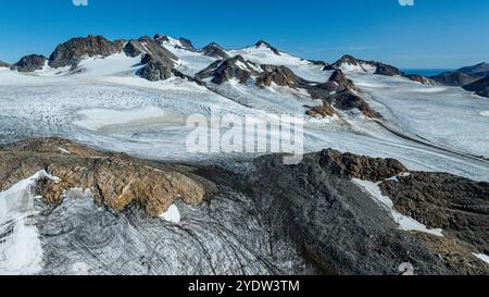 Luftlinie eines Gletschers, Kulusuk, Grönland, Dänemark, Polarregionen Stockfoto