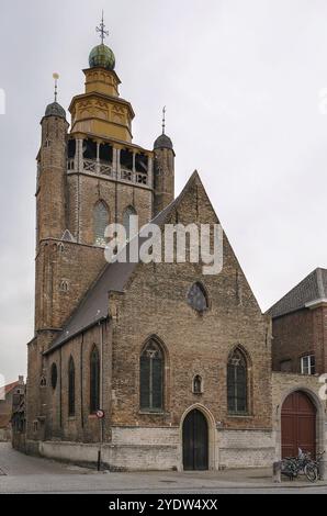 Die Jerusalem-Kirche (Jeruzalemkerk) in Brügge ist eine einzigartige Kapelle, die 1428 von einem reichen Pilger erbaut wurde, der kürzlich aus Jerusalem zurückgekehrt ist. Belgien Stockfoto