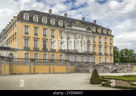 Das Schloss Augustusburg wurde Anfang des 18. Jahrhunderts durch den Erzbischof von Köln, Bruhl, Deutschland, Europa errichtet Stockfoto
