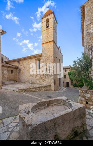 Stiftskirche der Konversion von Saint Paul, Saint-Paul-de-Vence, Provence-Alpes-Cote d'Azur, Frankreich, Europa Stockfoto