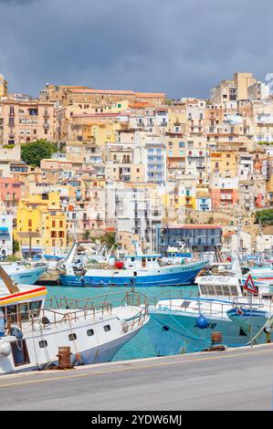 Sciacca Harbour, Sciacca, Landkreis Agrigento, Sizilien, Italien, Mittelmeerraum, Europa Stockfoto