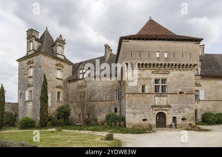 Chateau de Cenevieres ist eine Burg in der Gemeinde Cenevieres im französischen Departement Los Stockfoto