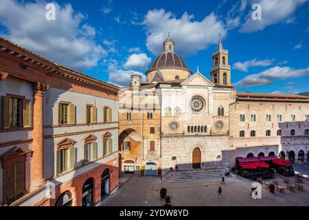 Piazza della Repubblica, Foligno, Perugia, Umbrien, Italien, Europa Stockfoto