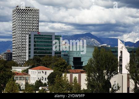 Moderne Architektur im Zentrum von Tirana, Albanien, Europa Stockfoto