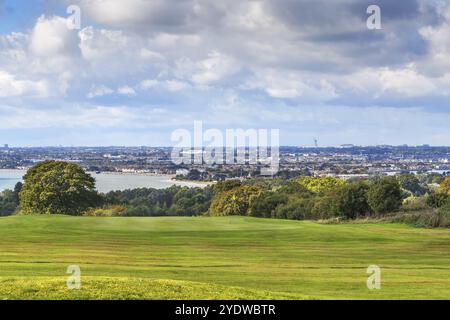 Blick auf das Dorf Howth von Howth Castle, Irland, Europa Stockfoto